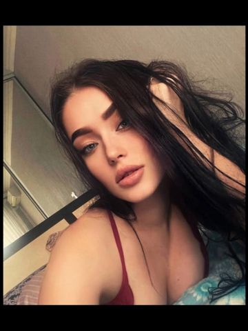 Дина Горячая Подруга